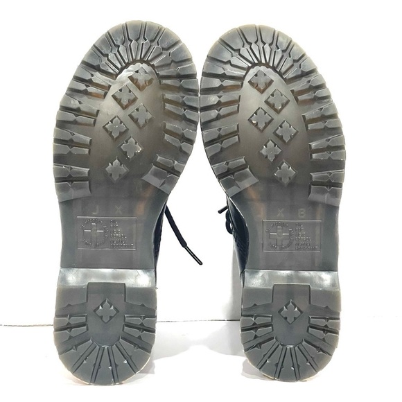 DR. MARTENS WOMEN’S 1460 SERENA LEOPARD FAUX FUR LINED BOOTS - BLACK SZ- 7 .US - Picture 9 of 11